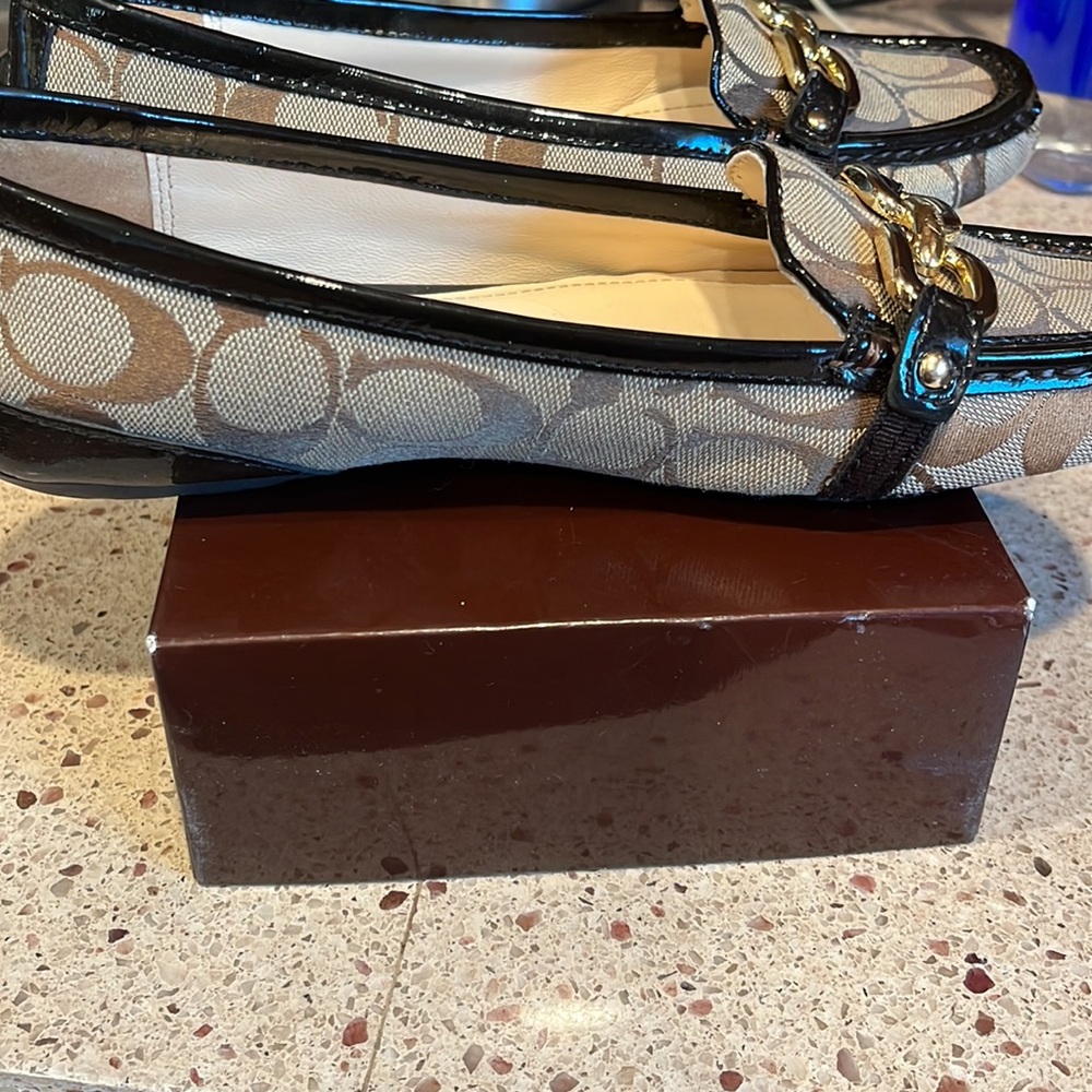 Women’s Coach “Perri” driving loafers. Size 7B - Picture 12 of 15